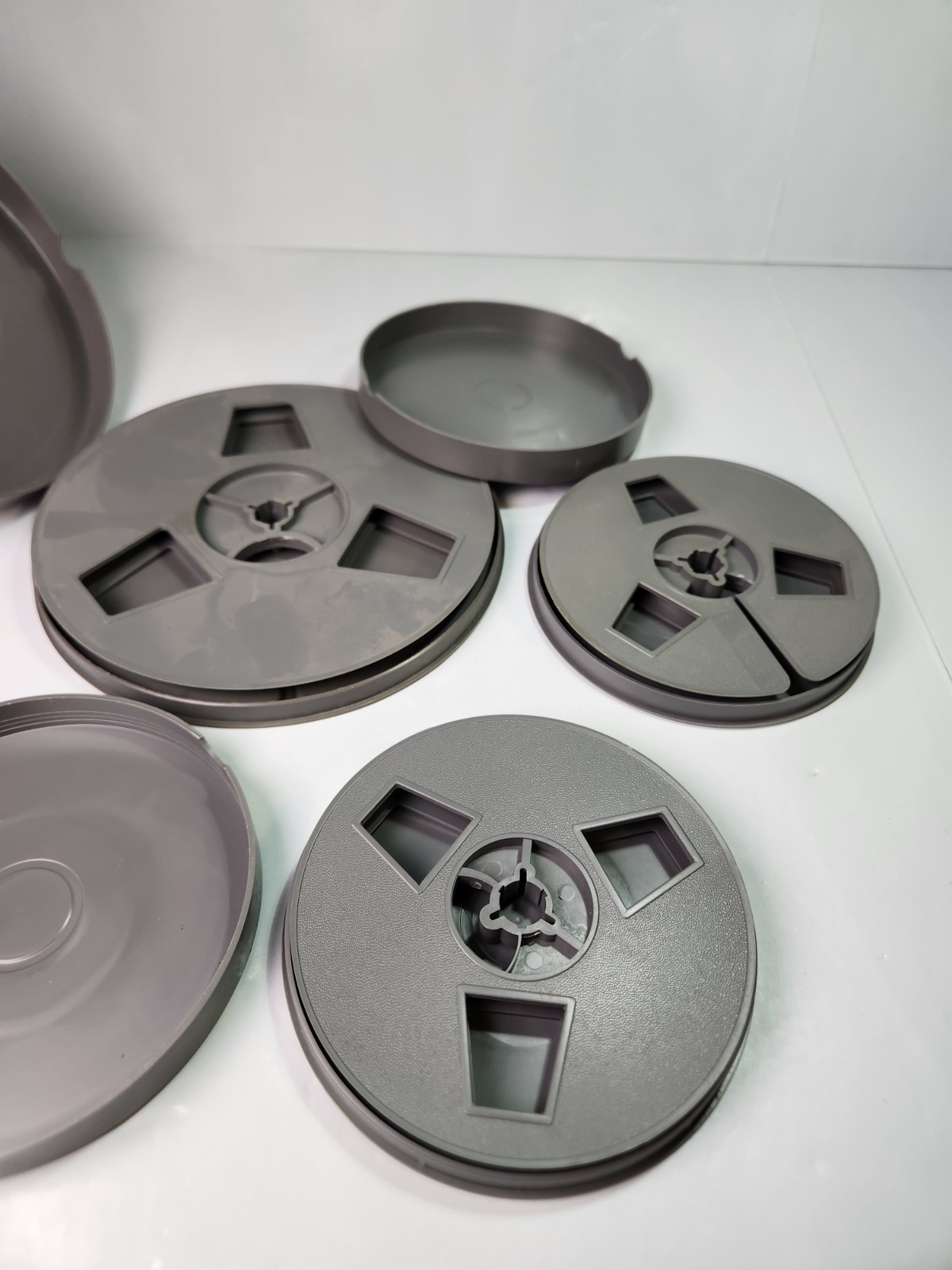 Lot Of 3 Super 8mm, grey plastic empty film reels with case