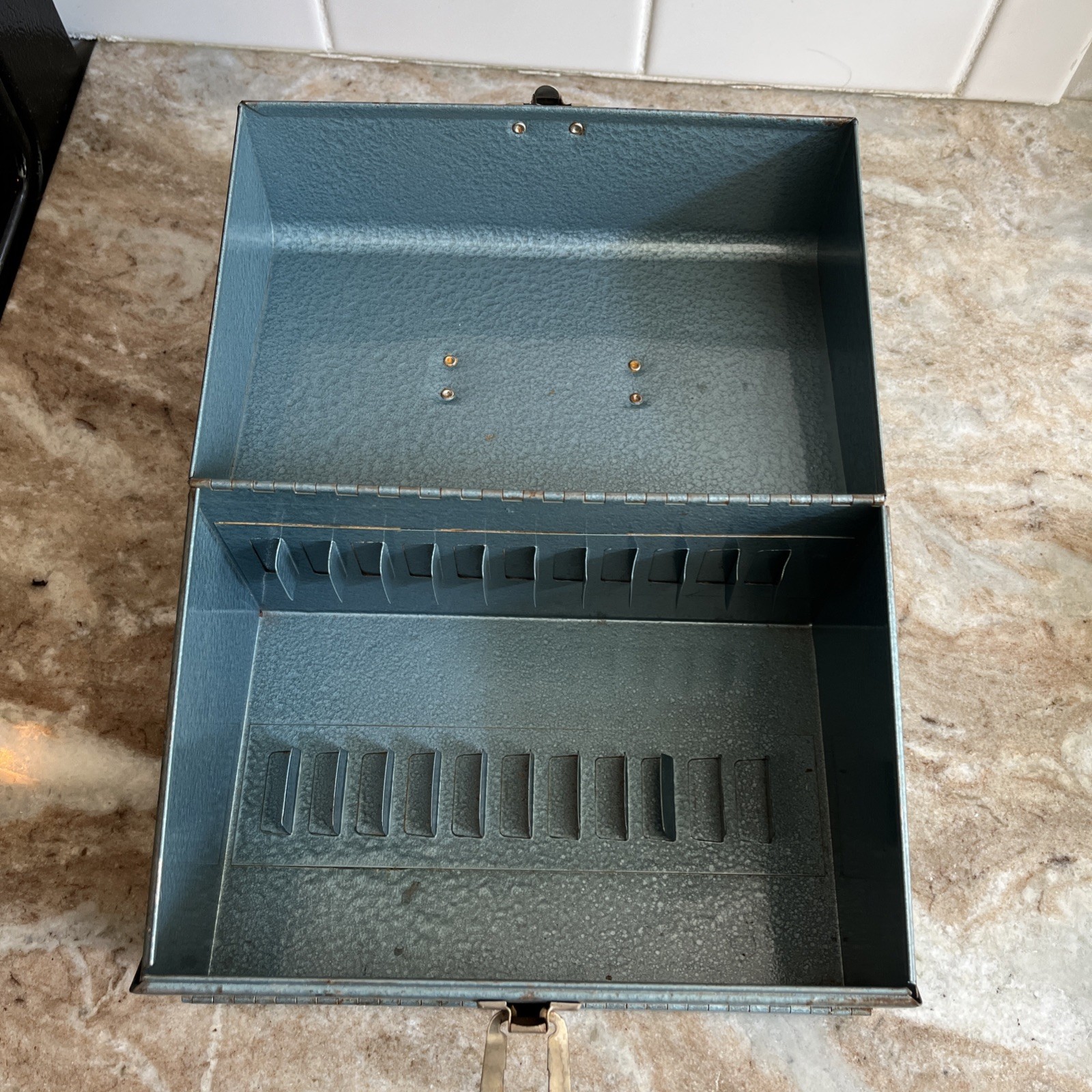 Vintage Logan De Luxe Movie Reel Chest Metal 5.5” X 7.5” Grey Blue With Handle