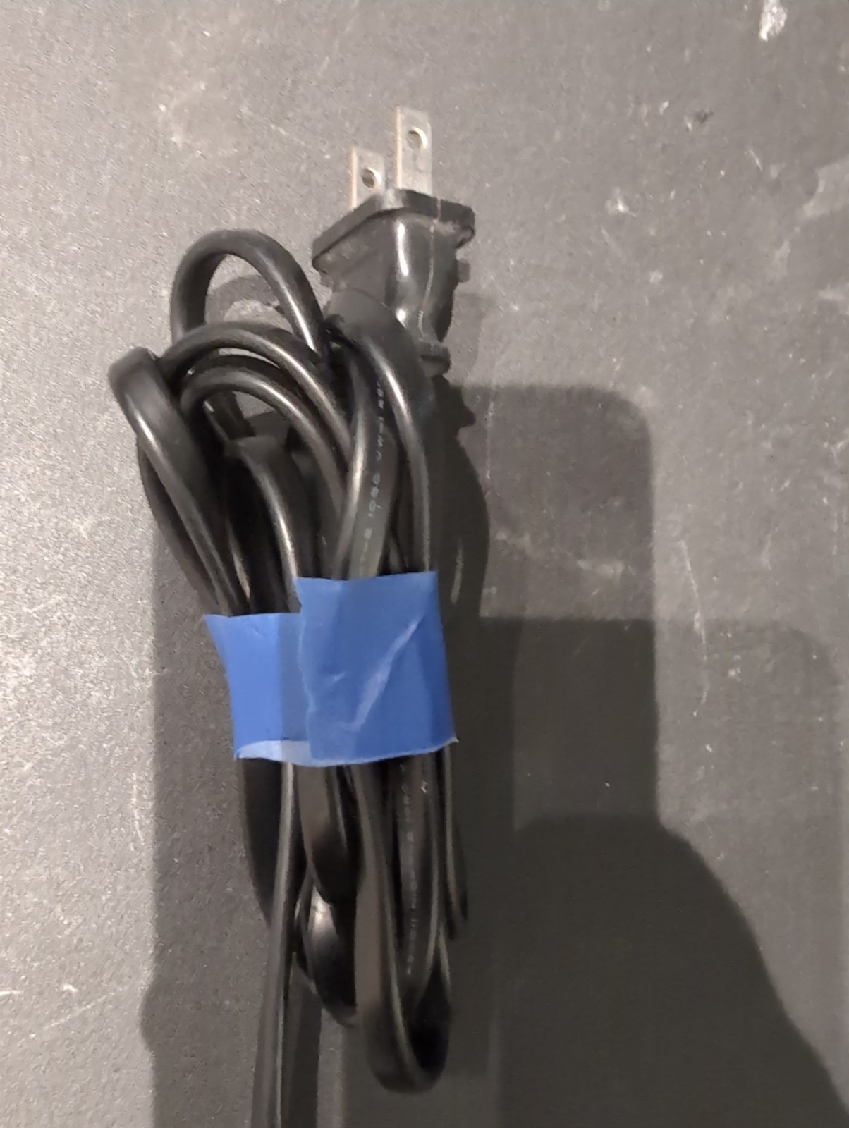 Minolta BC-300 Lithium-ion Battery Charger with AC Cord
