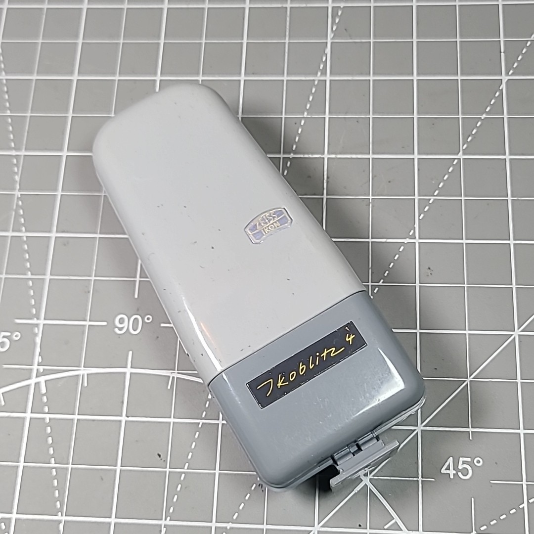 Vintage Zeiss Ikon Ikoblitz 4 Camera Flash Unit