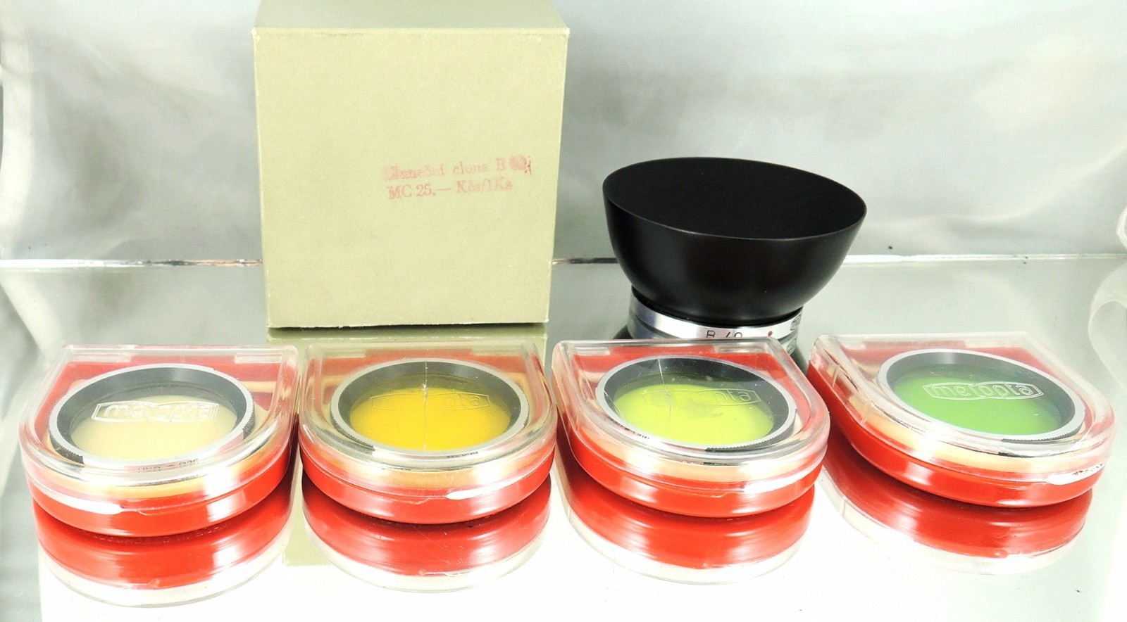 Flexaret Shade hood + Set of four color filters B36 MEOPTA Genuine Accessories