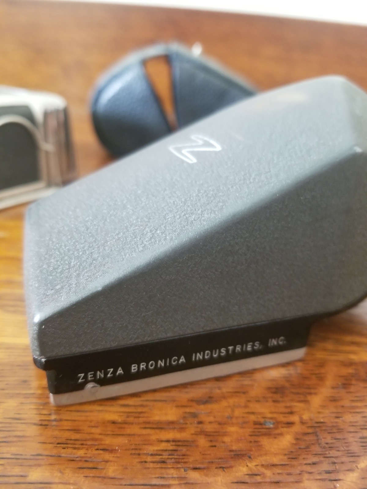 Vintage Zenza Bronica 2 Accessories