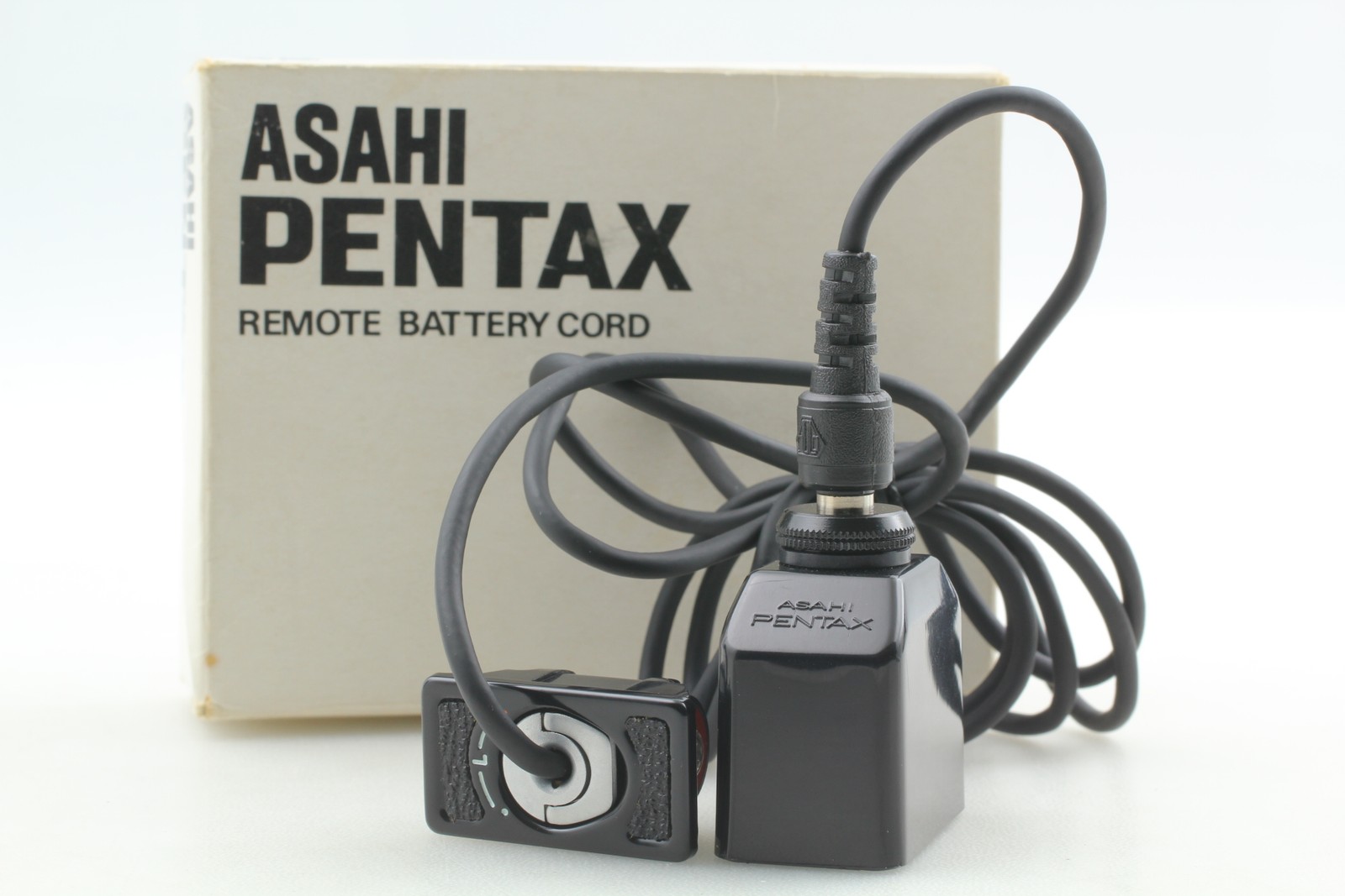[MINT] Asahi Pentax 6×7 Remote Battery Cord Battery Adapter From JAPAN