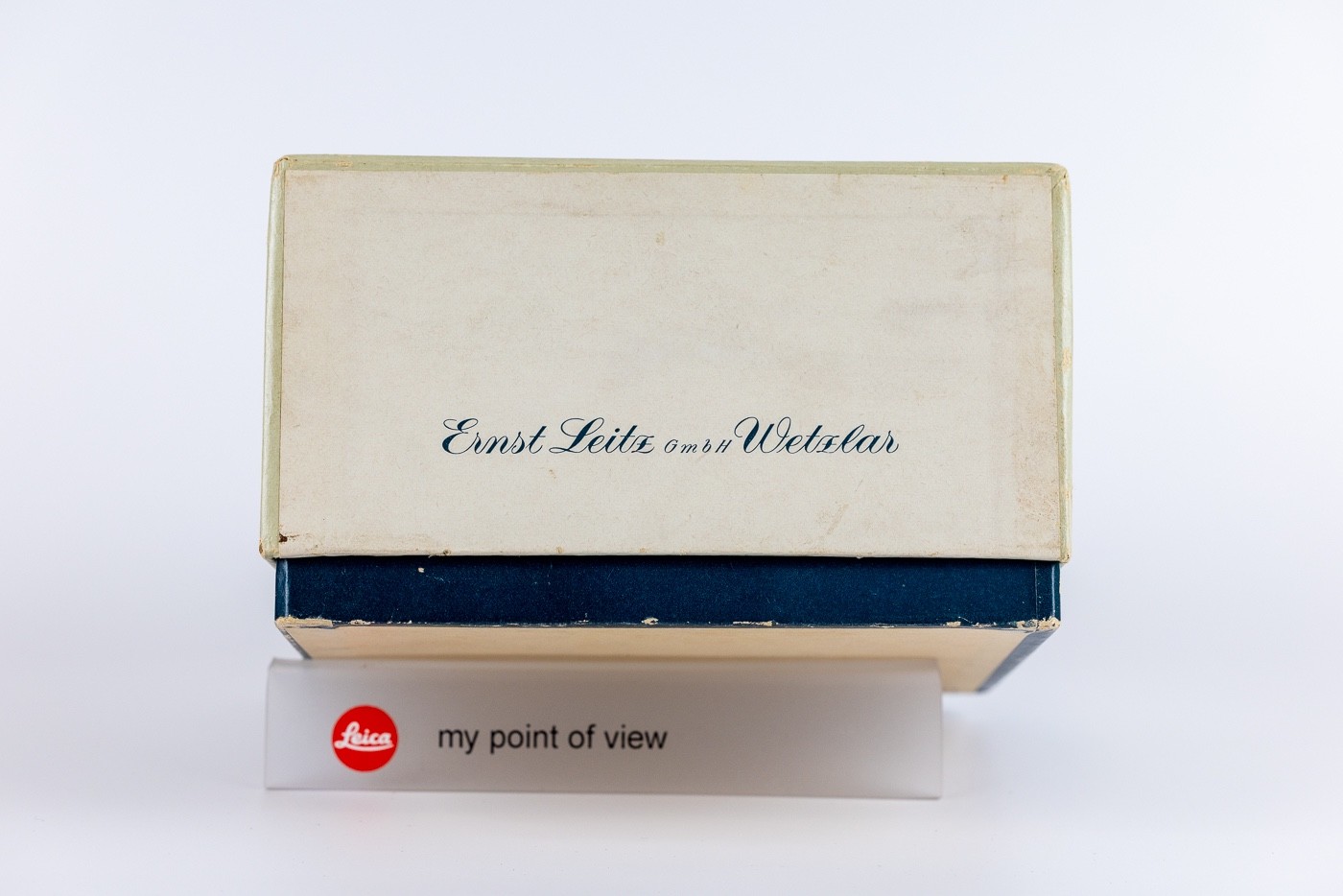 Leica 16556P Bellows w/ 16557Q Focusing Rail Macro System w/ Box M Mount