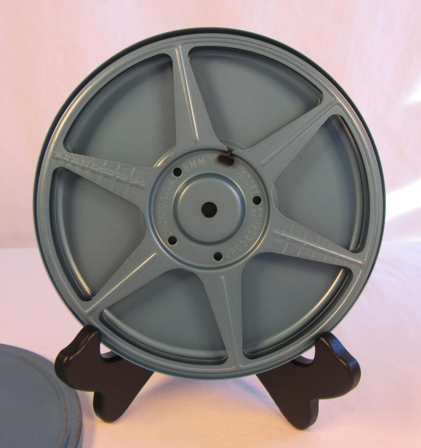 Vintage One 8mm 400 Ft 7 Inches Metal Movie Reel with Case blue Compco Corp
