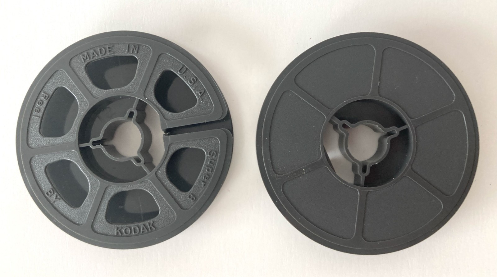 Lot of 71 : 3″ 8mm Empty Film Reels – 17 Kodak + unbranded, red black gray blue