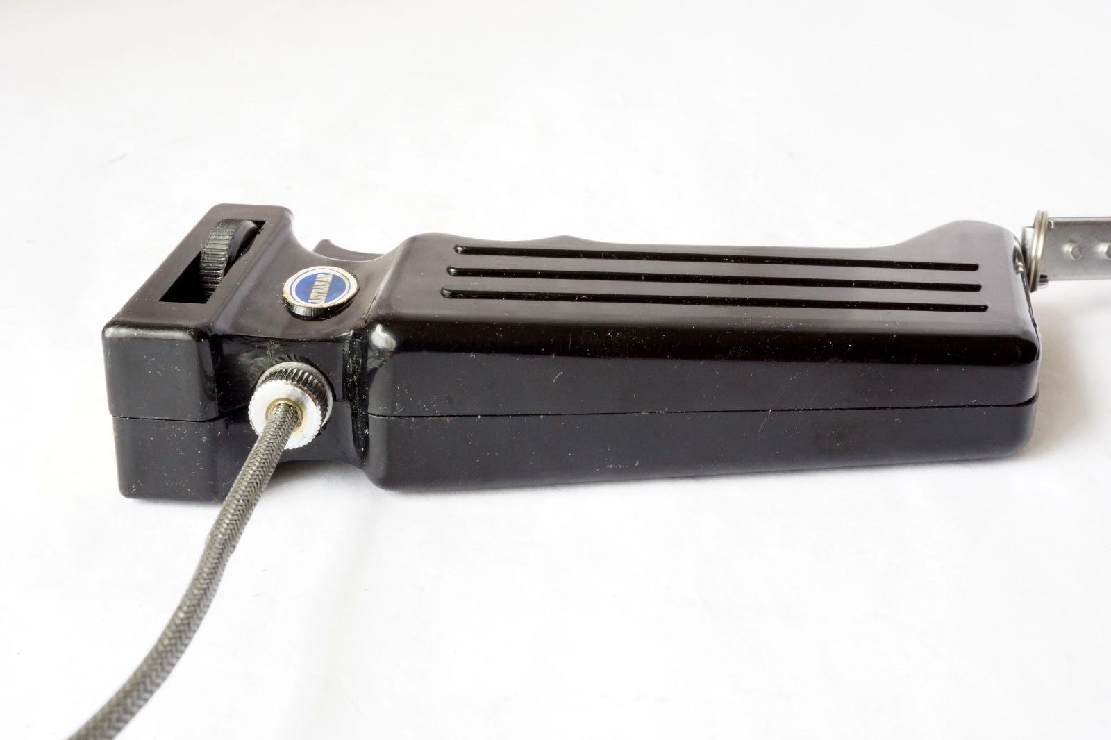 ASTRANAR CAMERA PISTOL GRIP W/ARMORED FLEXIBLE CABLE RELEASE Good Working Order