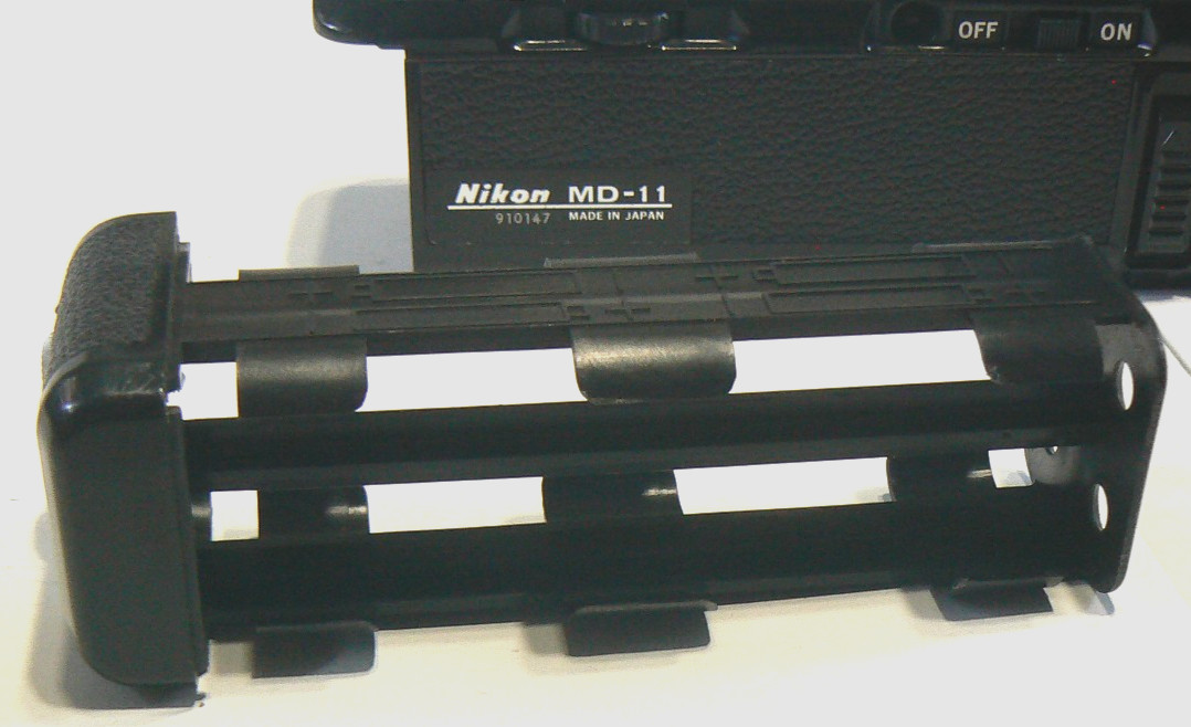 Nikon MD-11 Motor Drive for Nikon -VINTAGE – Made in Japan BB