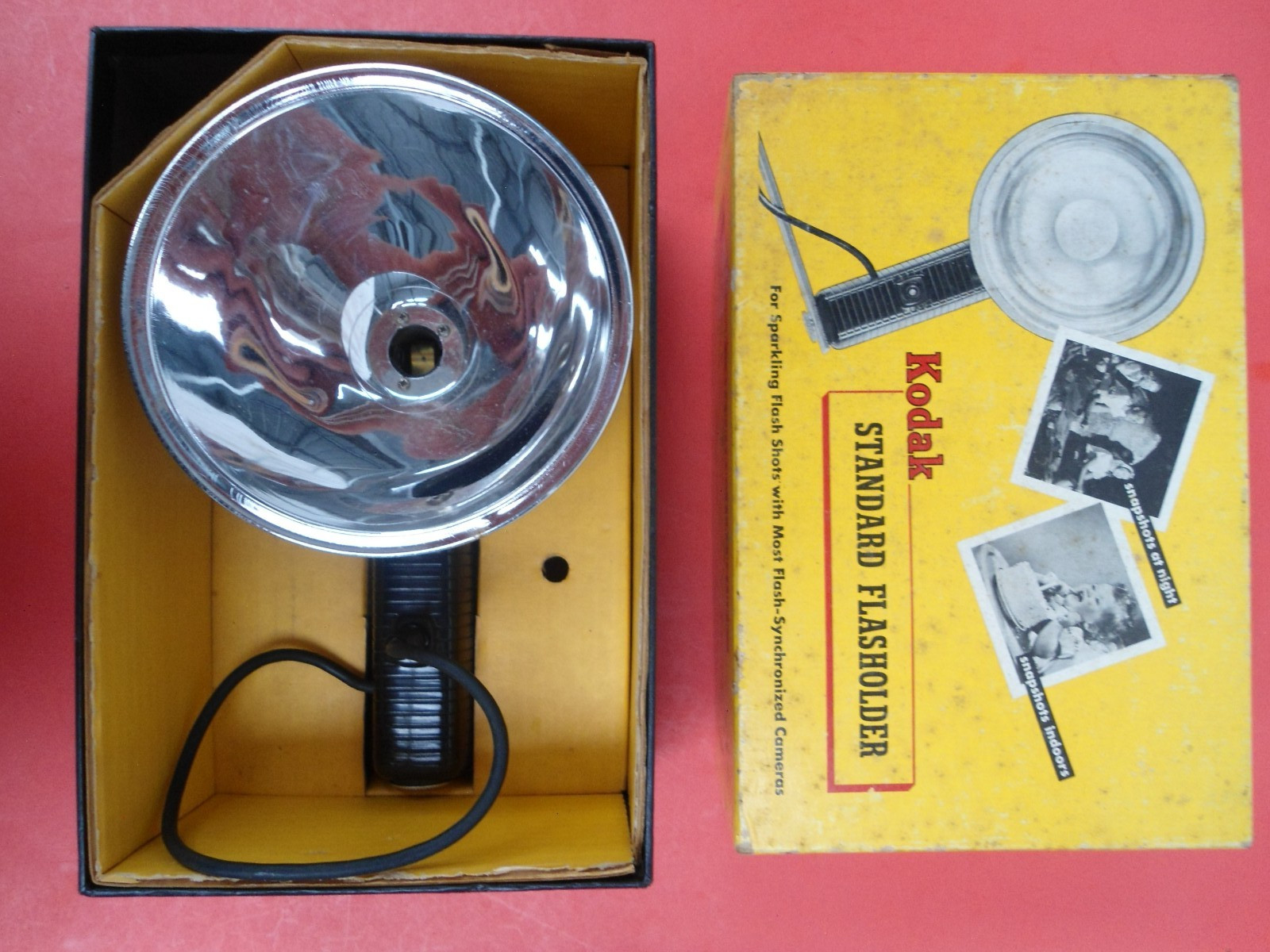 Kodak Standard 5″ Flash Holder in the Box