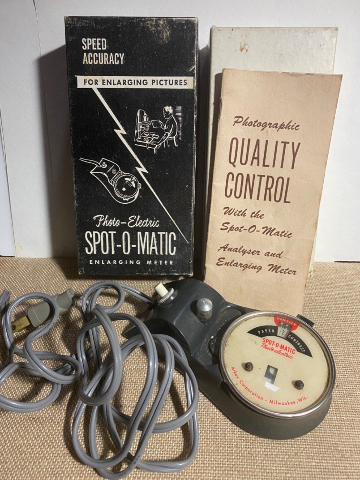 Arkay Photo-Electric Spot-O-Matic Enlarging Meter Pictures in Box w/instructions