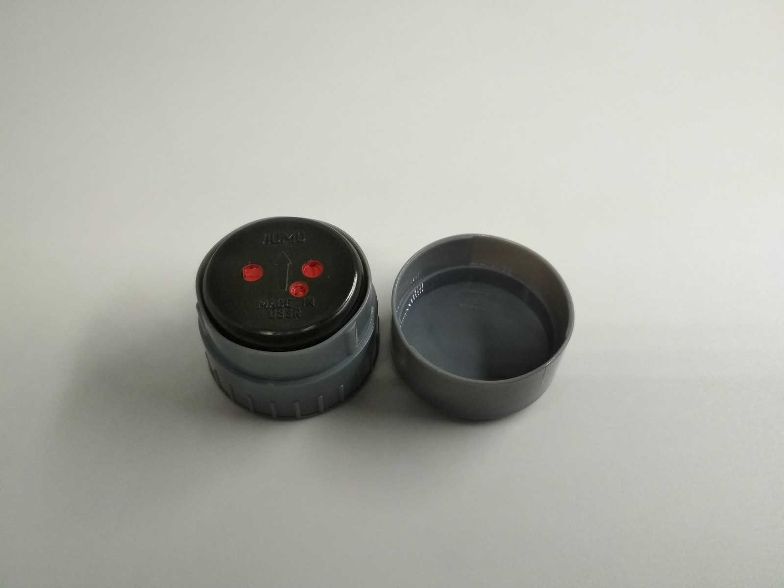 Knife for separating movie film sizes from 16 mm to 2×8 mm, made in USSR, *1228