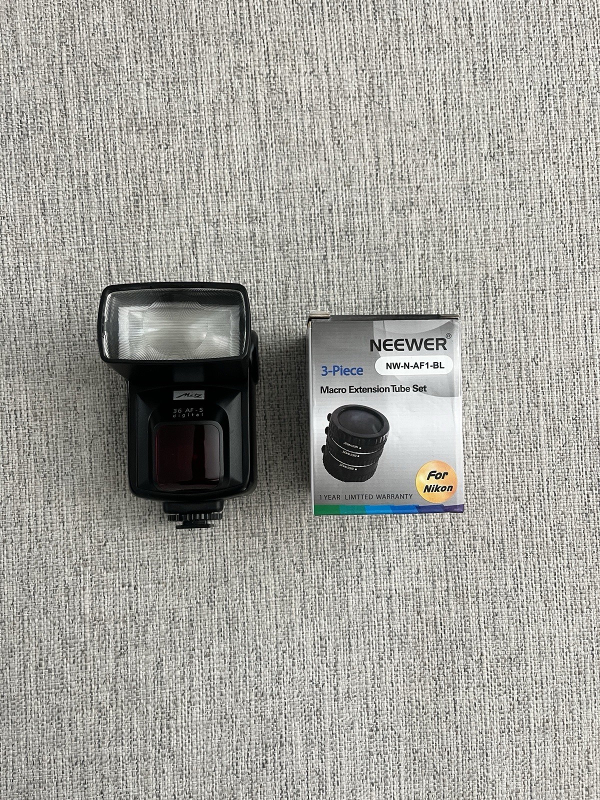 Nikon Camera Accessories Metz 36 AF-5 Hot Shoe Flash & Neewer Macro ExtensionSet