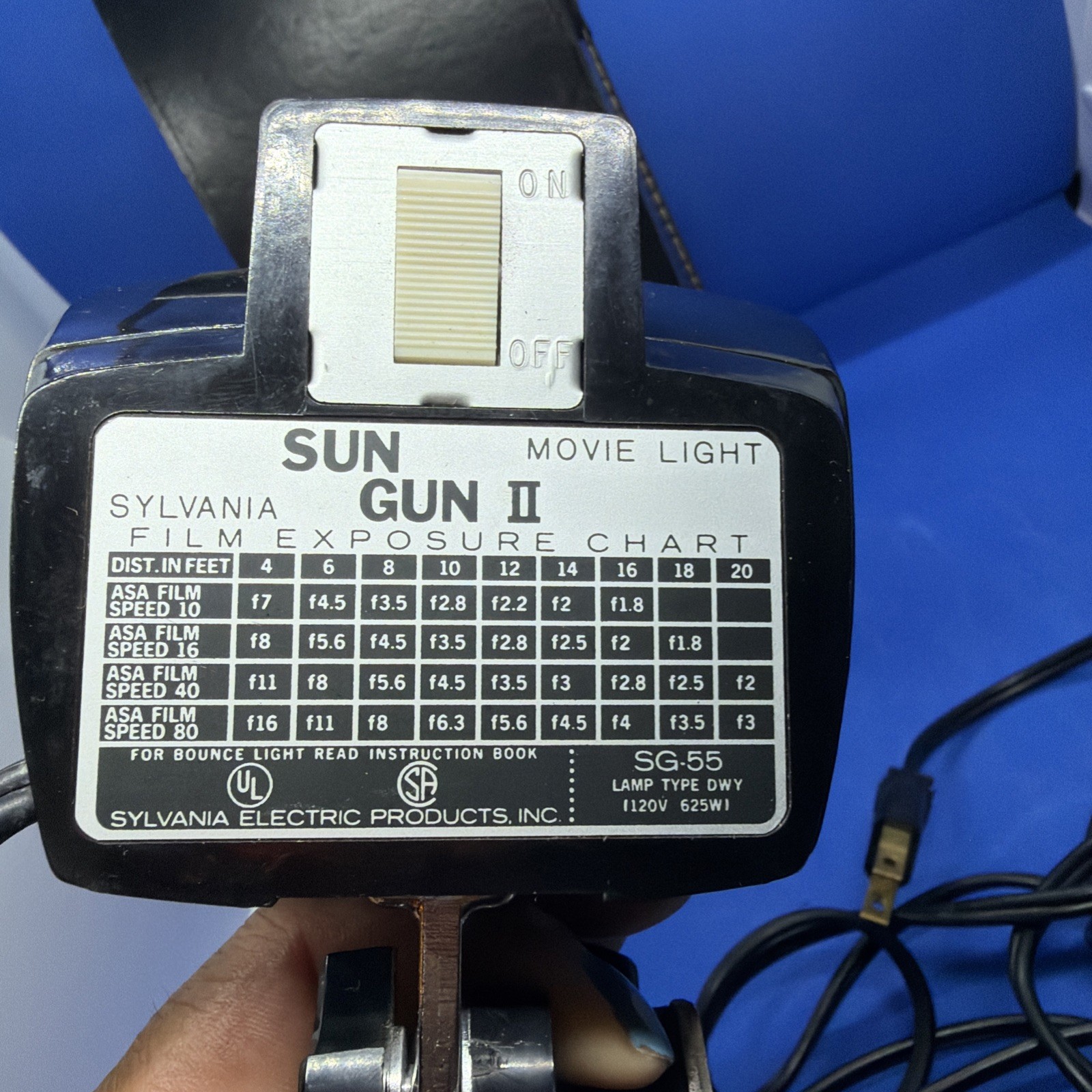 Vintage Sylvania Sun Gun II Movie Light With Original case Lens & Bulb Guard