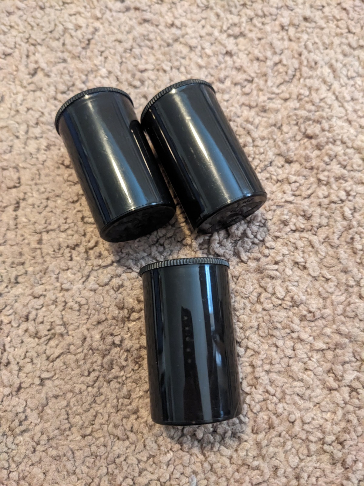 21x Kodak Snap-Cap 135 Magazine & Misc Reusable 35mm Film Canisters