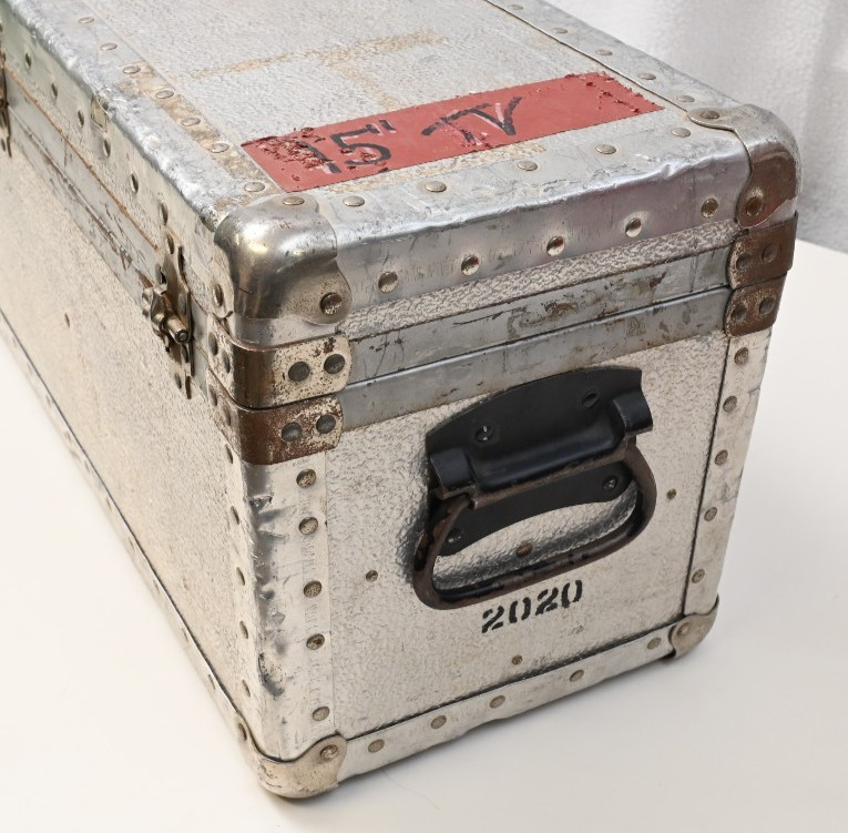 VINTAGE Birns & Sawyer Hollywood Aluminum Transit Case 1950s? Cinema Long Lens