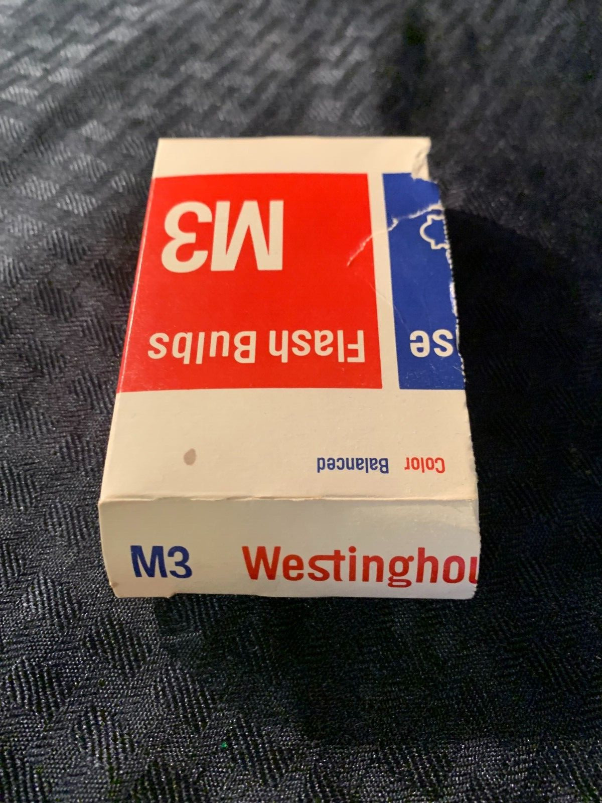 Vintage Sylvania Blue Dot Flashbulbs AG1 New Old Stock 9 Bulbs + Westinghouse M3