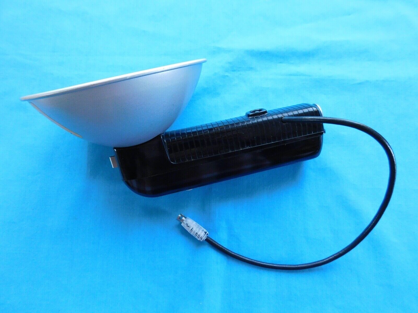VINTAGE CAMERA ~ KODAK STANDARD FLASH HOLDER WITH CORD CLEAN WORKING