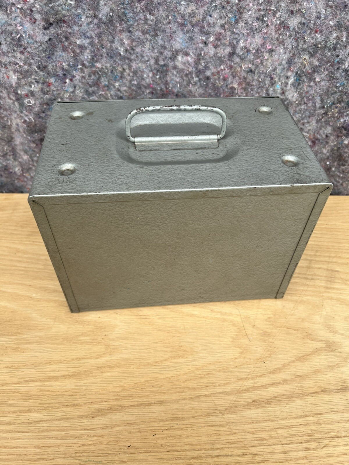 Brumberger Vintage Metal Super 8 Storage Case with 8 Film Containers & Reels