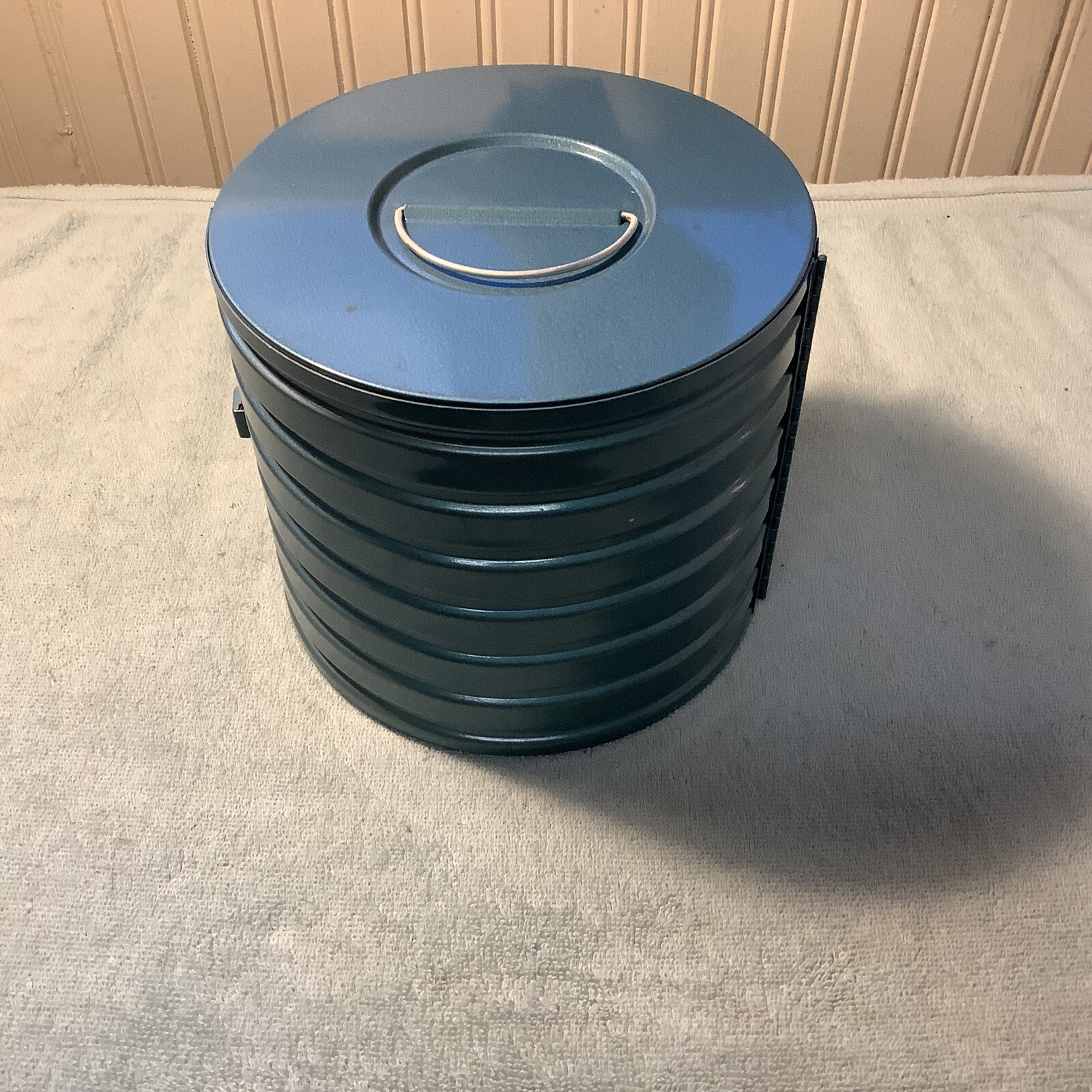 Vintage Light Blue Metal Compco Corp 8mmFilm Reel Bank Chicago USA With Box