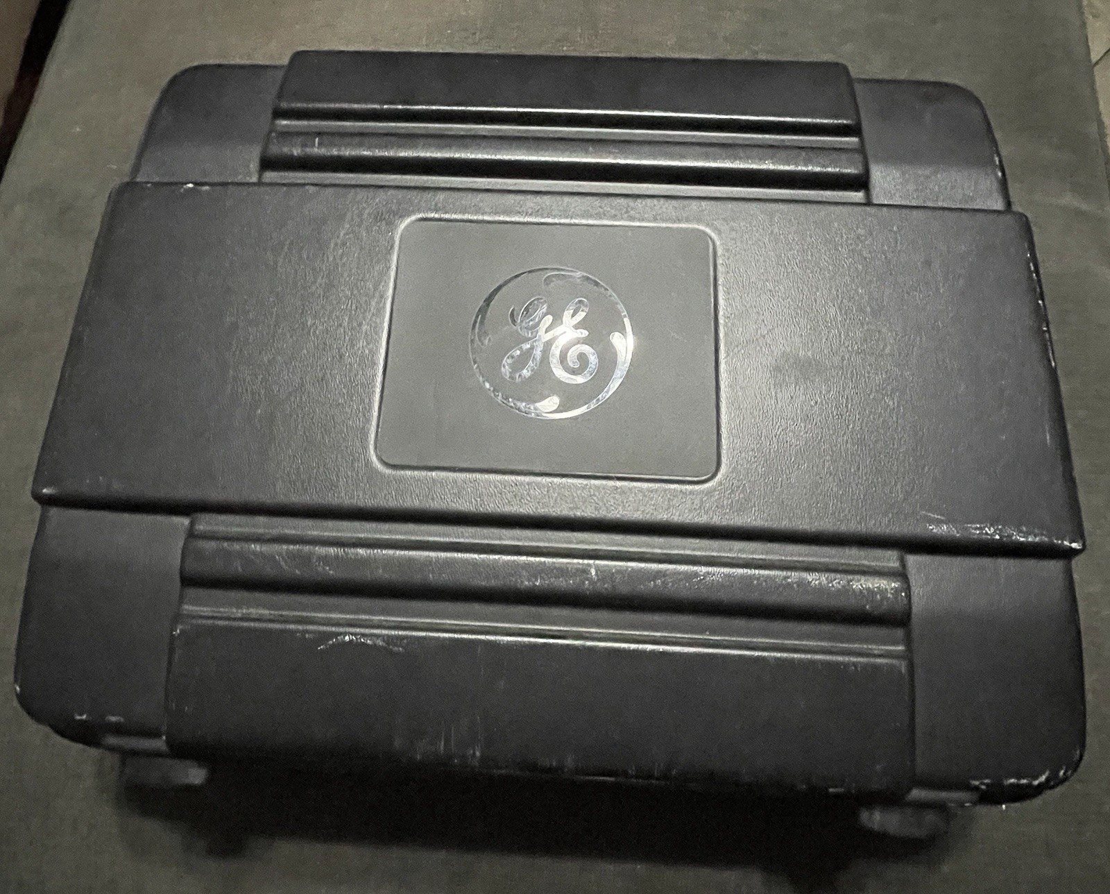 GE VHS Camcorder 9-9808 SE Movie Video System VHS With Case & Keys & Charger
