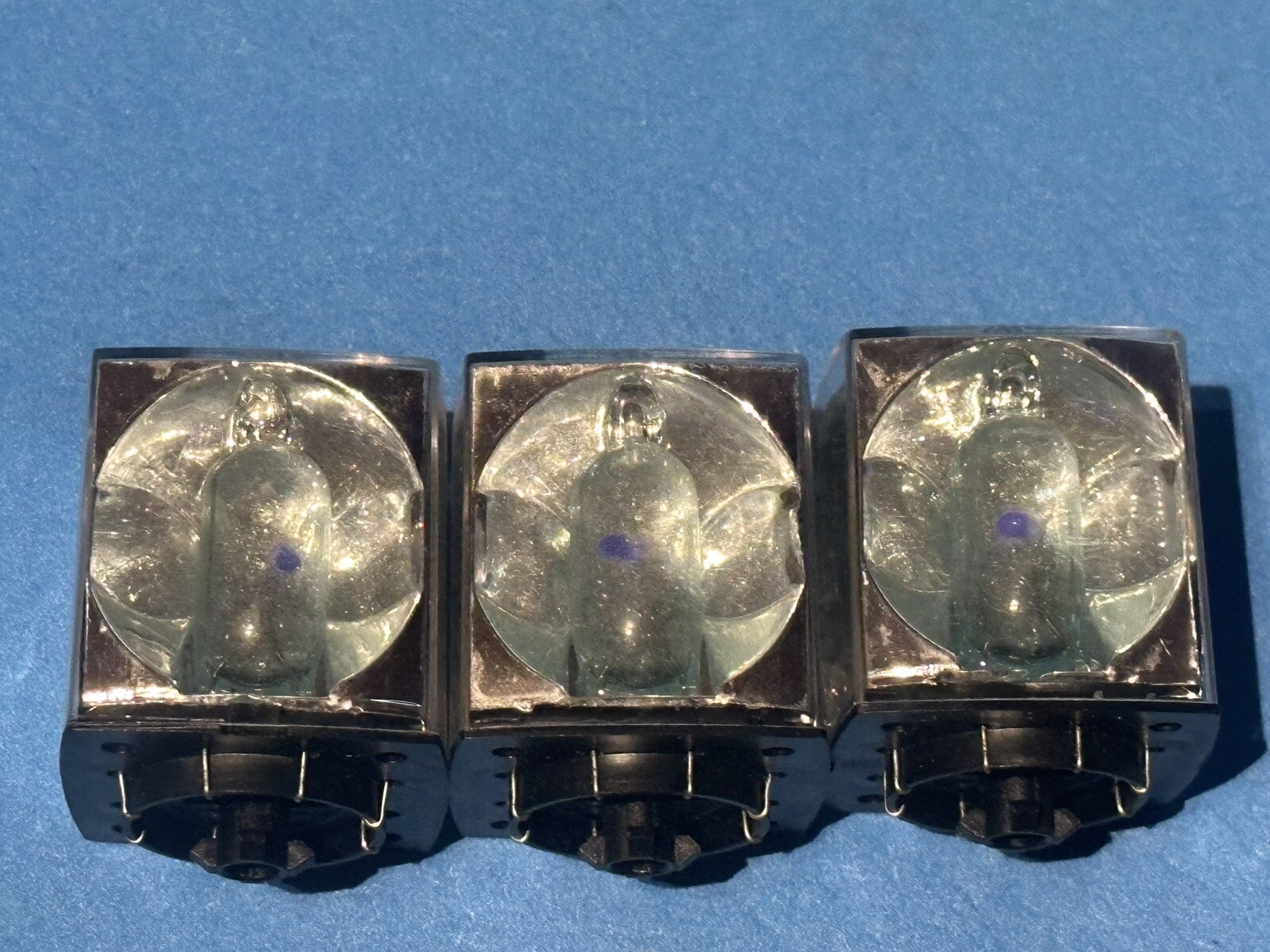GTE Sylvania Flash Cubes 3 Cubes In Original Box 12 Flashes Total BLUE DOT NEW