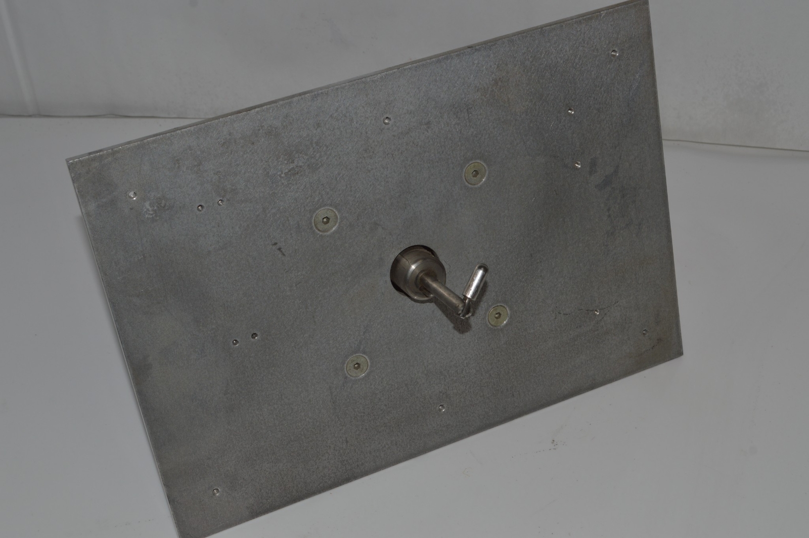 *TC* ELINCO TORQUE MOTOR TYPE GJRNXD-1119-6D5 – VINTAGE FILM REWINDER (TGS25)