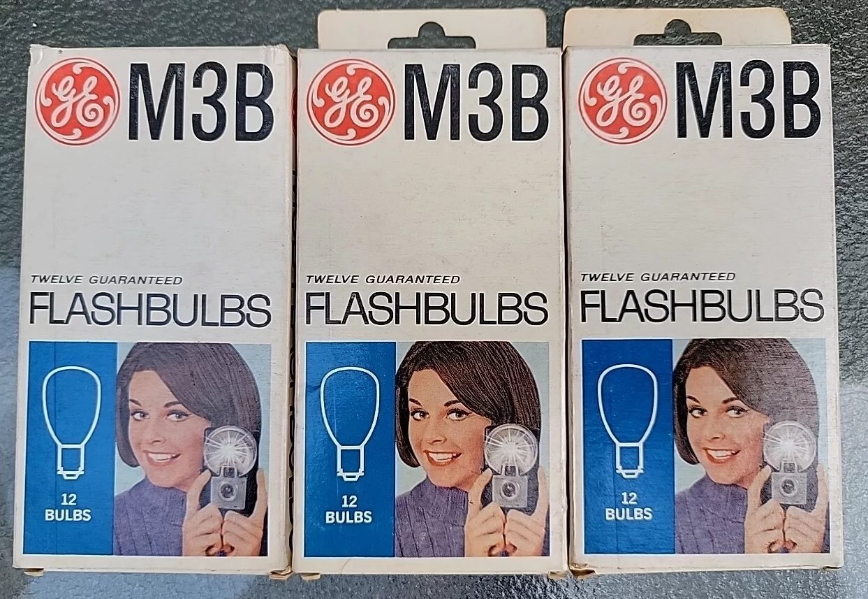 M3B GE FLASHBULBS Vintage Photo Camera General Electric Flash Bulbs Lot 34 Each