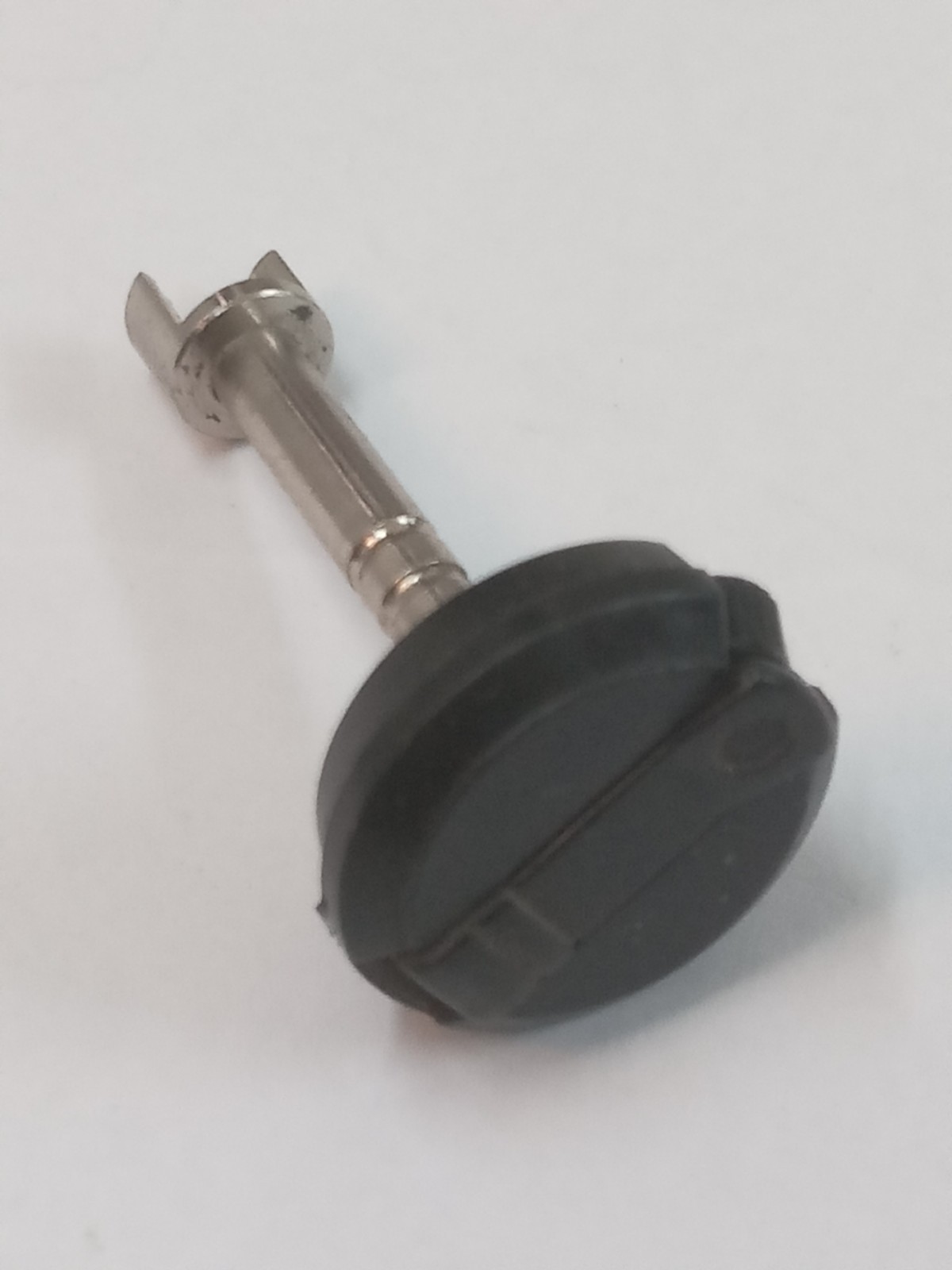 Minolta X – 700 Rewind Knob W Shaft Original Used Part