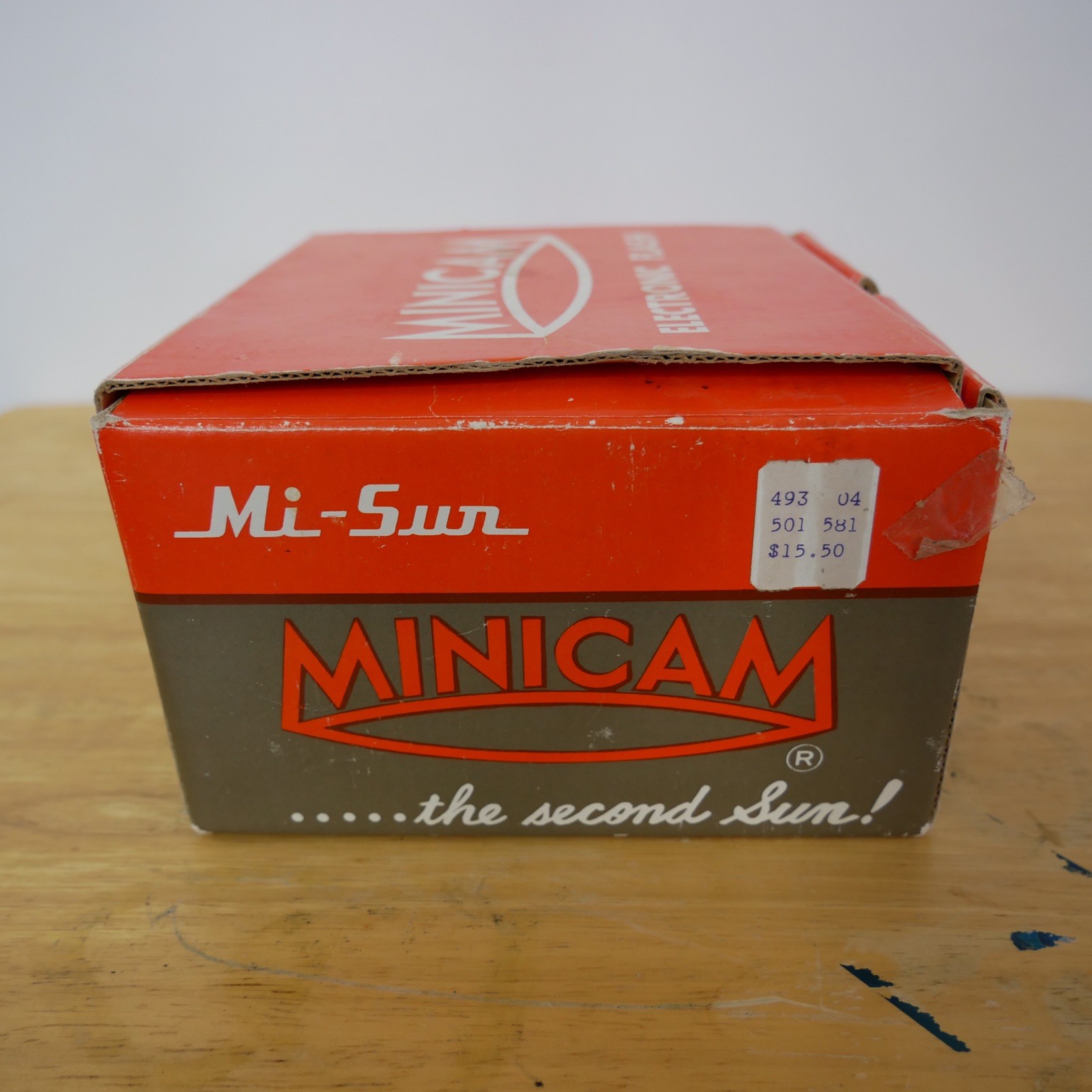 Vintage MiniCam Electronic Flash Mi-Sun Camera Flash AC Adapter Battery Case