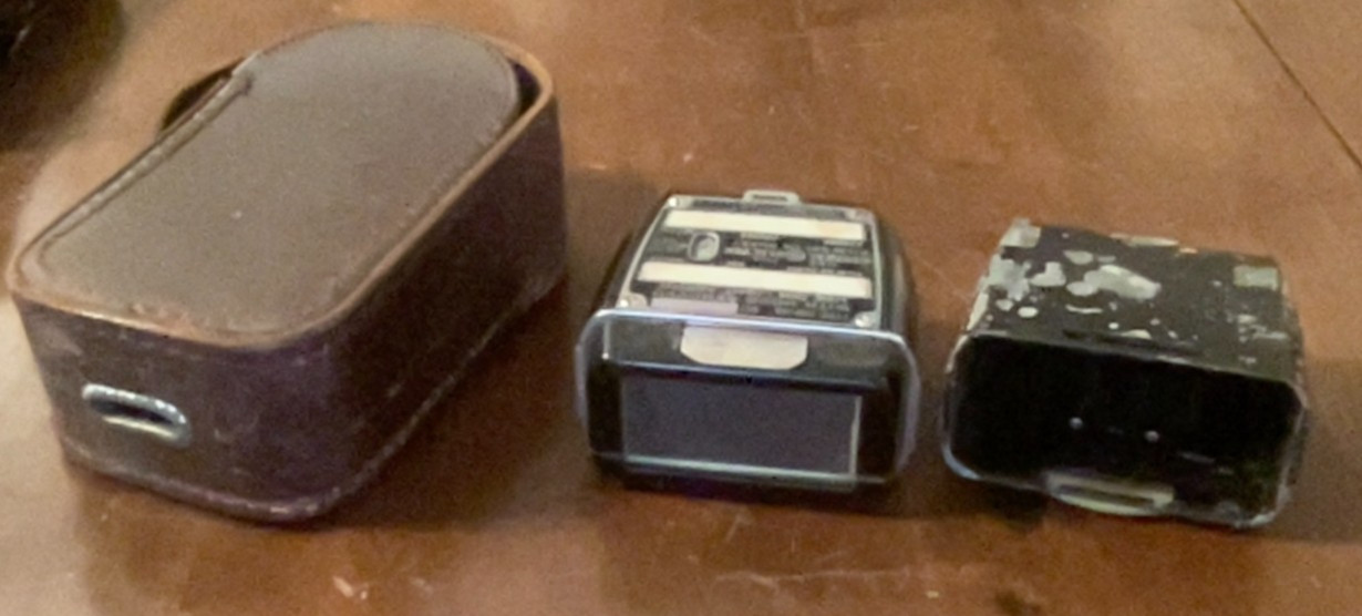 Vintage General Electric Light Meter Type DW-48.. May Need Work. Leather Case