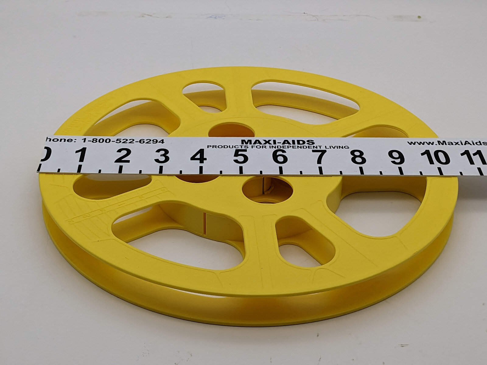 Original PlioMagic Plastic Film Can Cat No 22008 with Empty 10 1/2″ Reel-Used