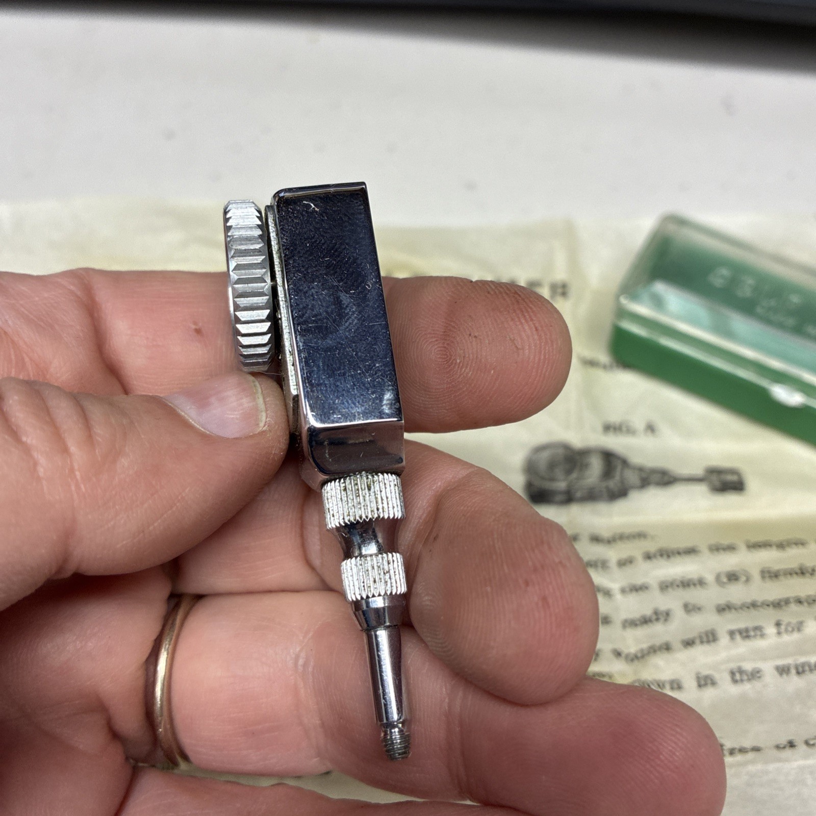 Vintage Self Timer w/Case & Instructions