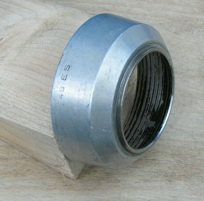 49mm 49ES B + W german screw in lens hood shade 72 x 27