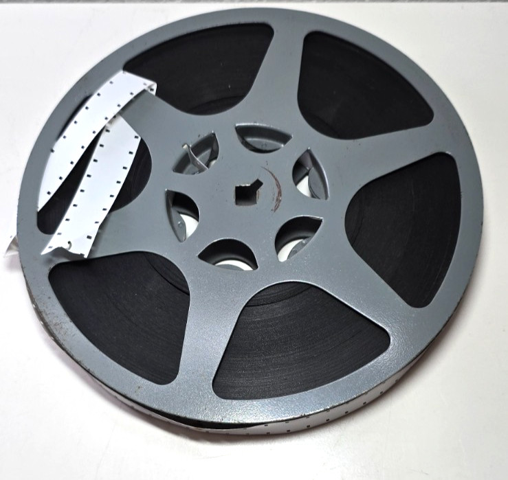 Vintage Kodak Ektachrome 7241 16mm 400ft Film Reel Tin Can EF Daylight USA