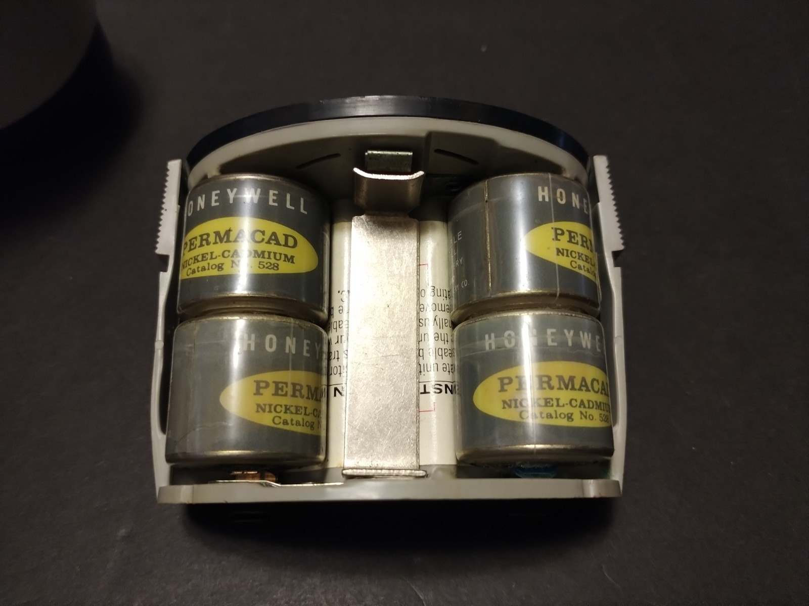 HONEYWELL FUTURAMIC STROBONAR Vintage Camera Flash Model 65C made in USA