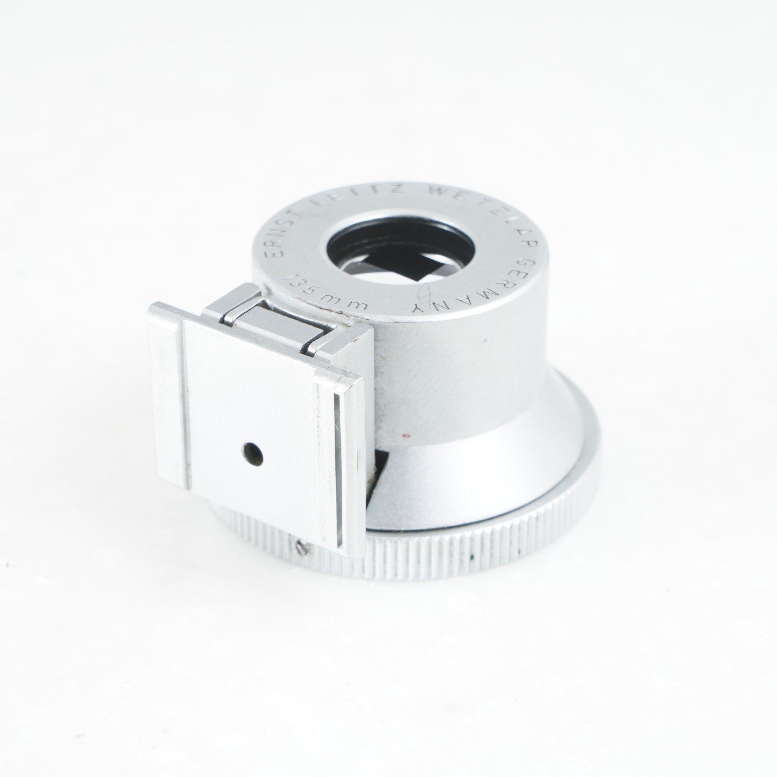 :[MINT-] Leica (12030) SHOOC 135mm External Bright Line Viewfinder