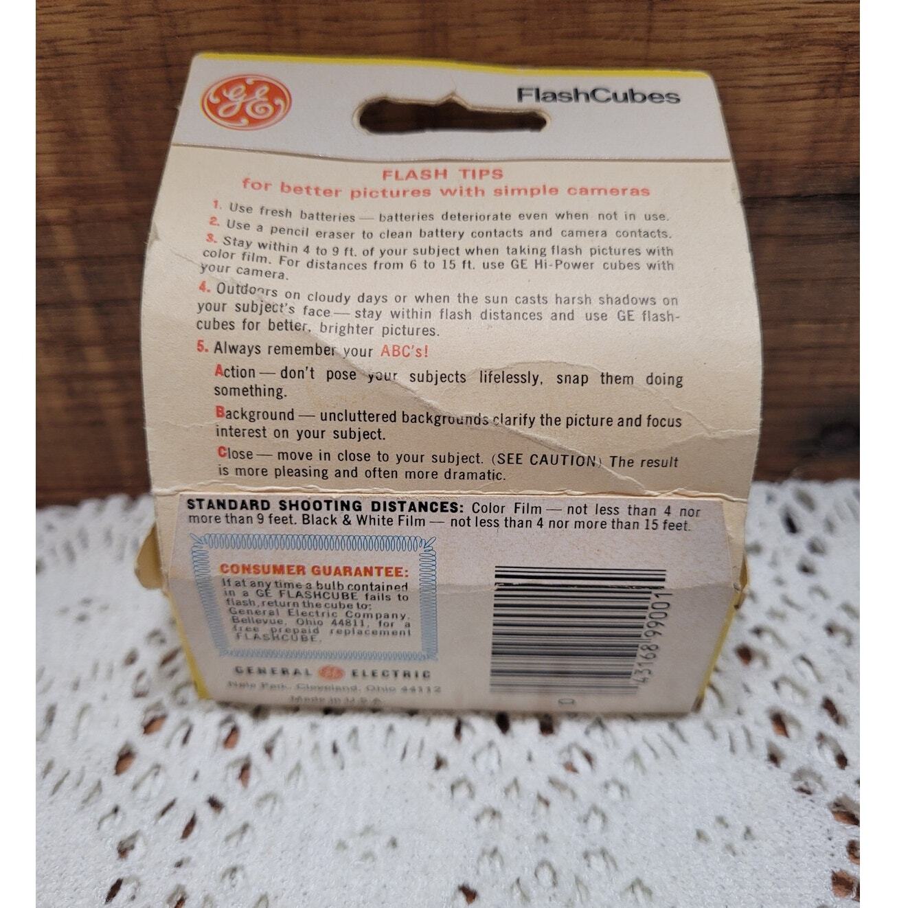 Vintage GE General Electric Standard Flash Cubes Open Package 2 Cubes