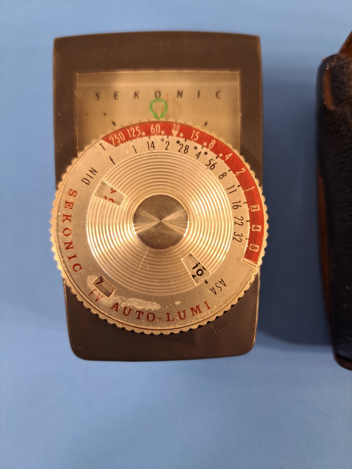 Vintage Sekonic Auto-Lumi Model 86 Light Meter w Case – Made in Japan