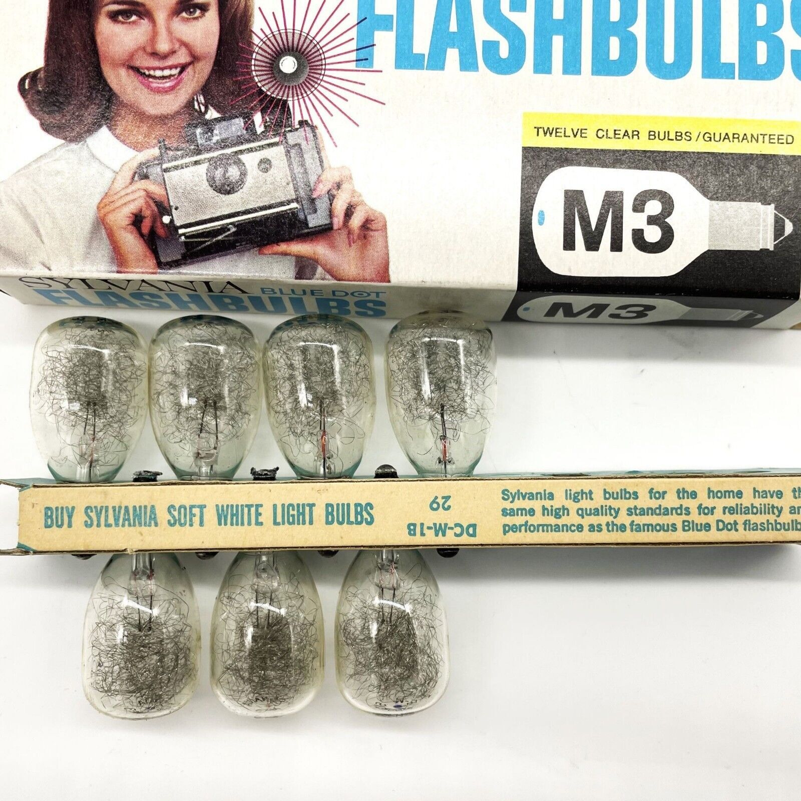 Vtg GE M3B Power Mite Camera Flash Bulbs-12-Sylvania Blue Dot M3 Flashbulbs-7