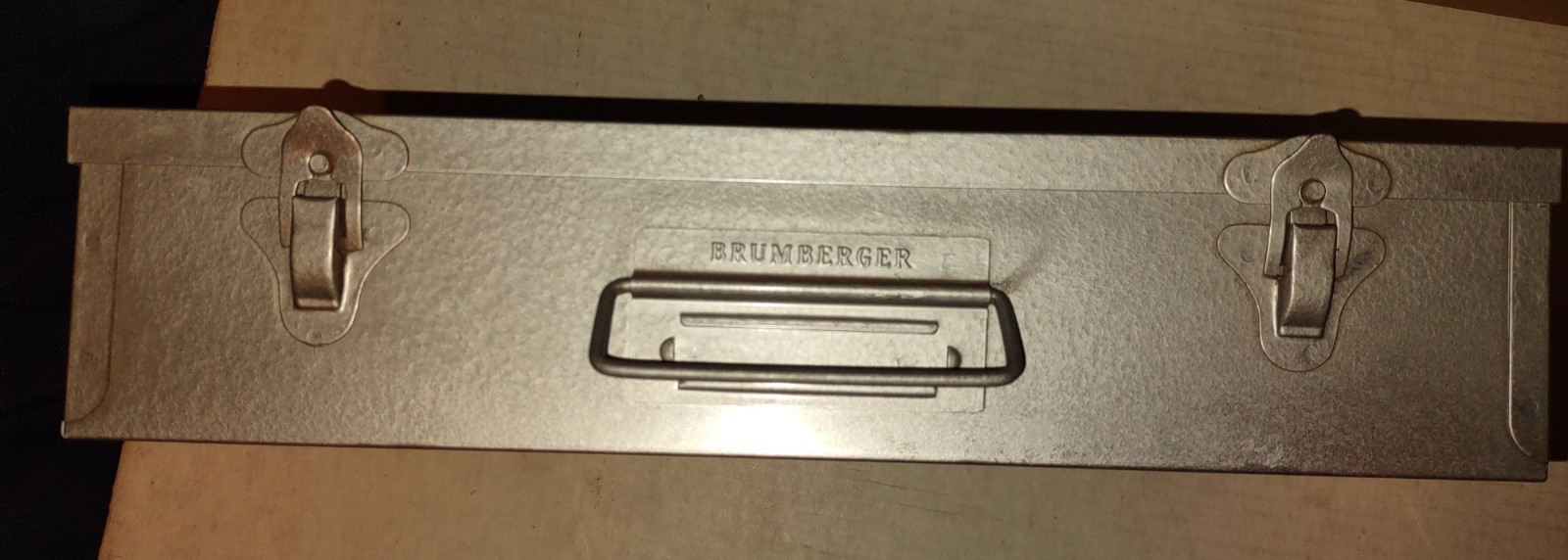 Brumberger Slide Box With Glass Slides 2 3/4 x 2 3/4 For 2 1/4 x 2 1/4 Films