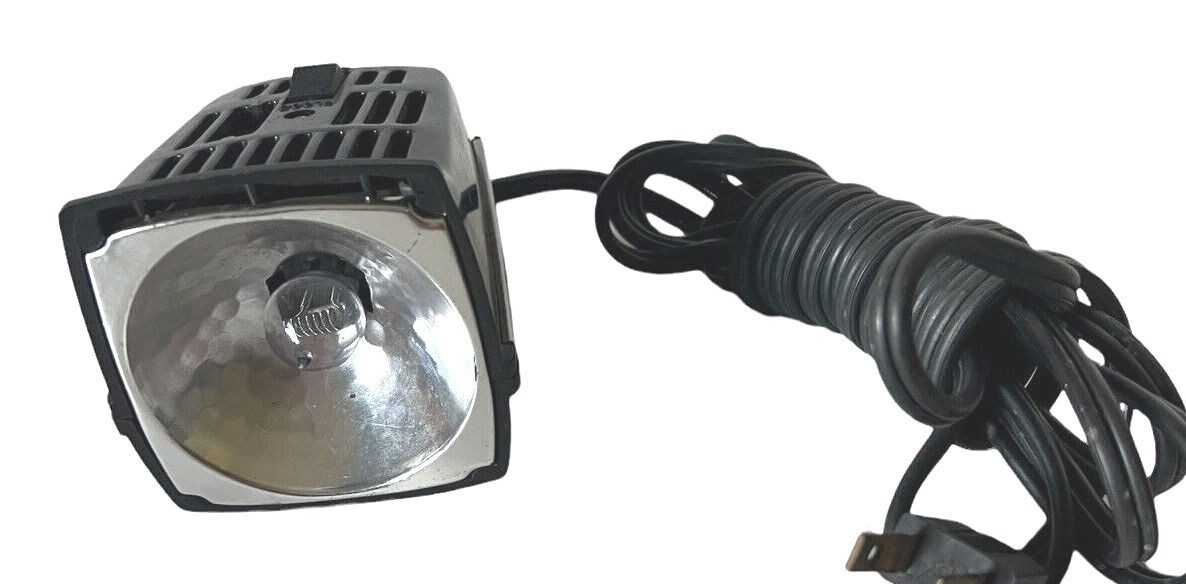 SYLVANIA SUN GUN SG VIII FLOOD SPOT LIGHT PHOTOGRAPHY (650 WATTS)