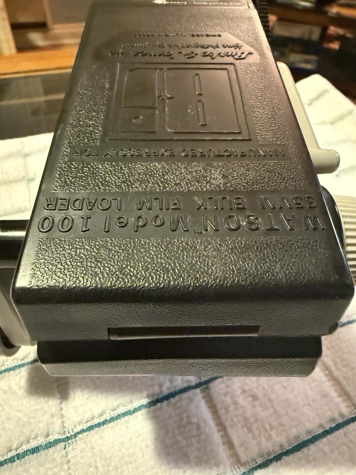 Vintage Watson Model 100 35mm Bulk Film Loader Pfefer – Loaded with ASA 400 film