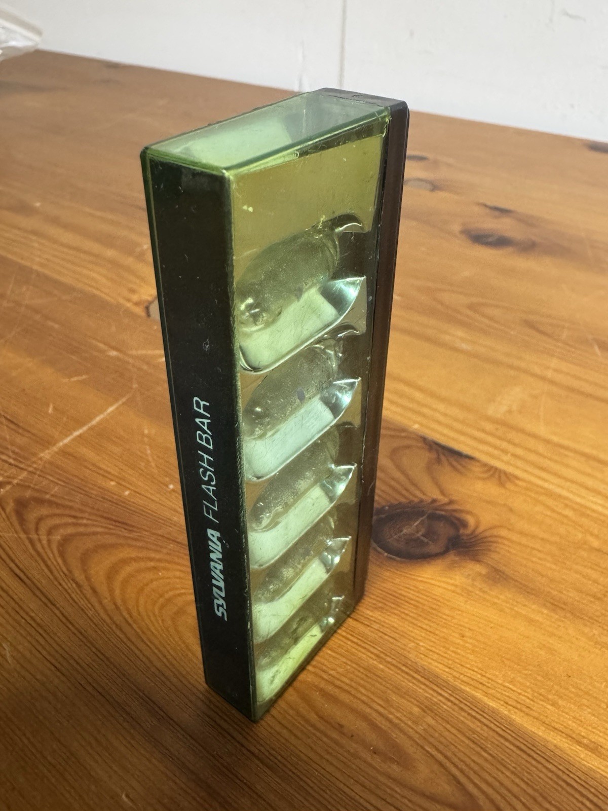 Vintage Sylvania Flash Bar Magicube Flashbulb Polaroid Kodak UNUSED