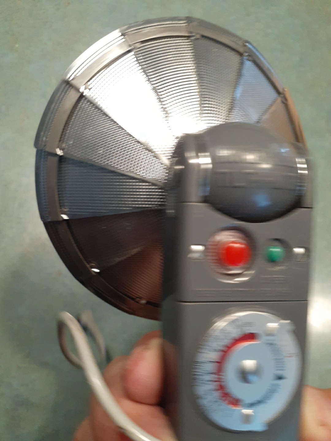 Honeywell Tilt-A-Mite Camera Flash Unit Collapsible Fan Style – Vintage