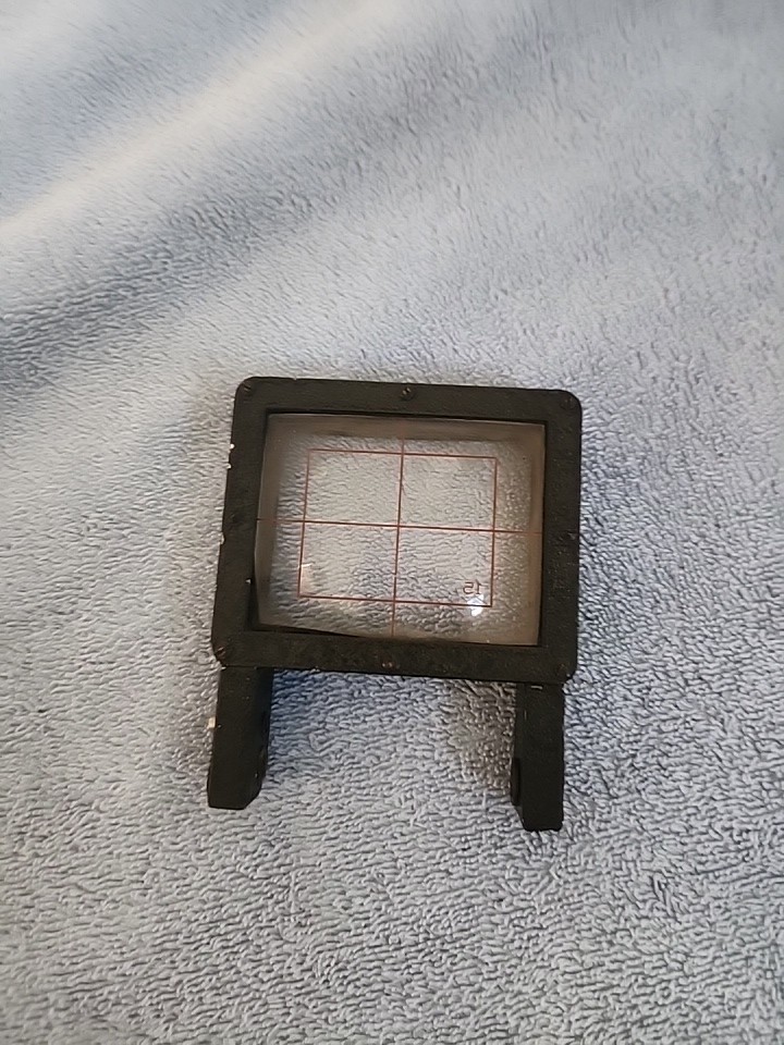 VINTAGE CAMERA PART? CROSS HAIR LENS?