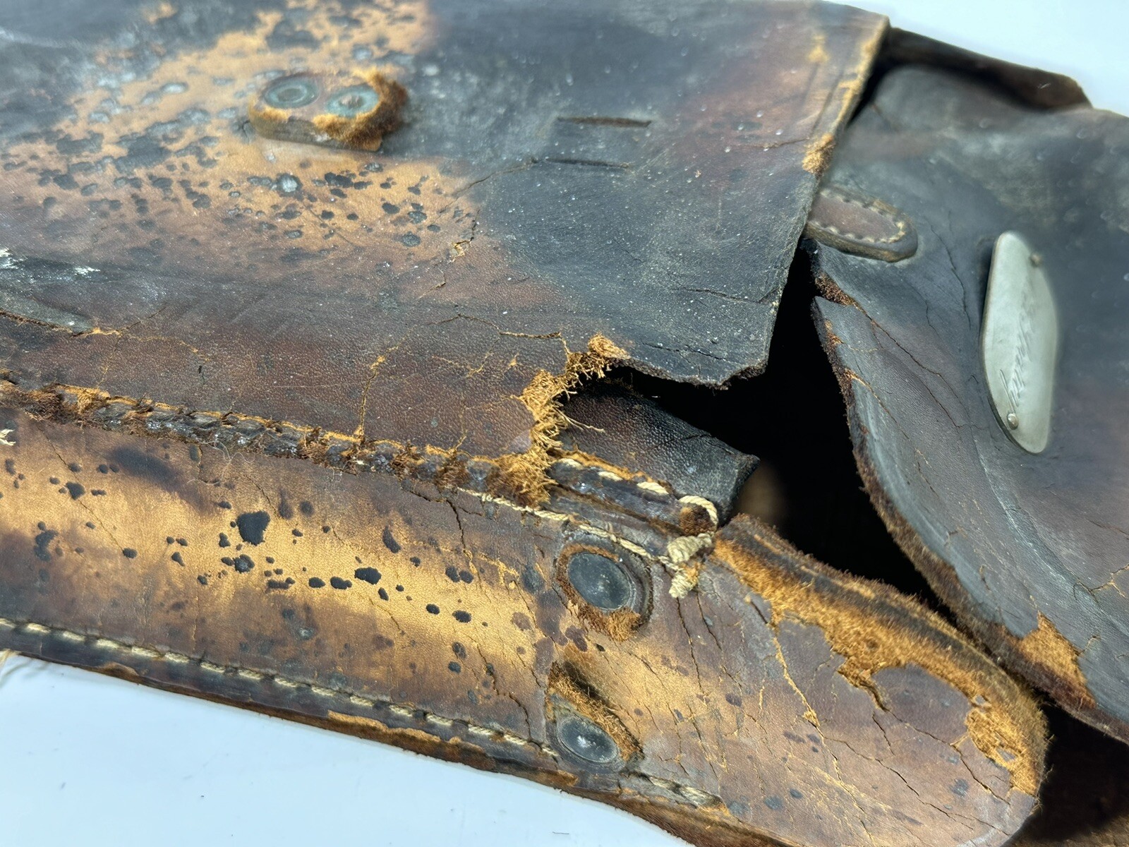 Antique Brown Hard Leather Case Bag for Folding Camera ~ Rough Condition