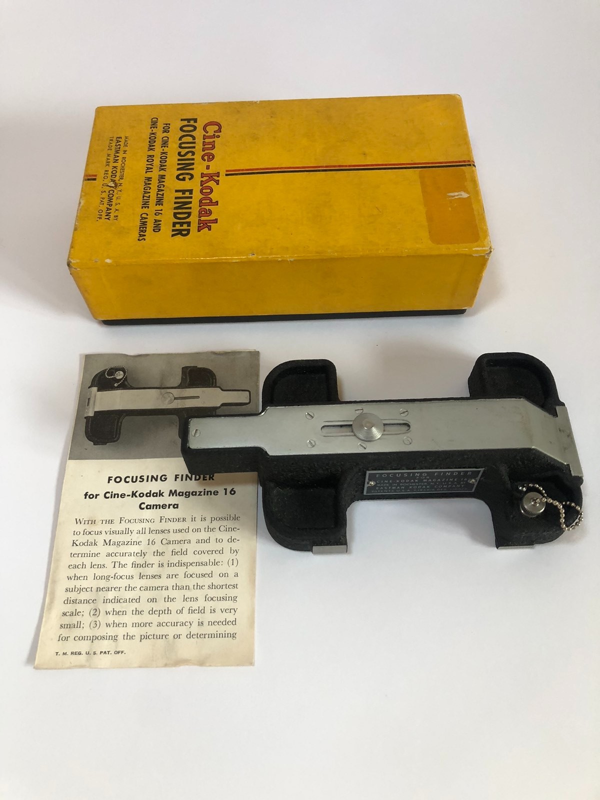 Vintage Cine-Kodak Focusing Finder for Magazine 16 w/ Box & Manual