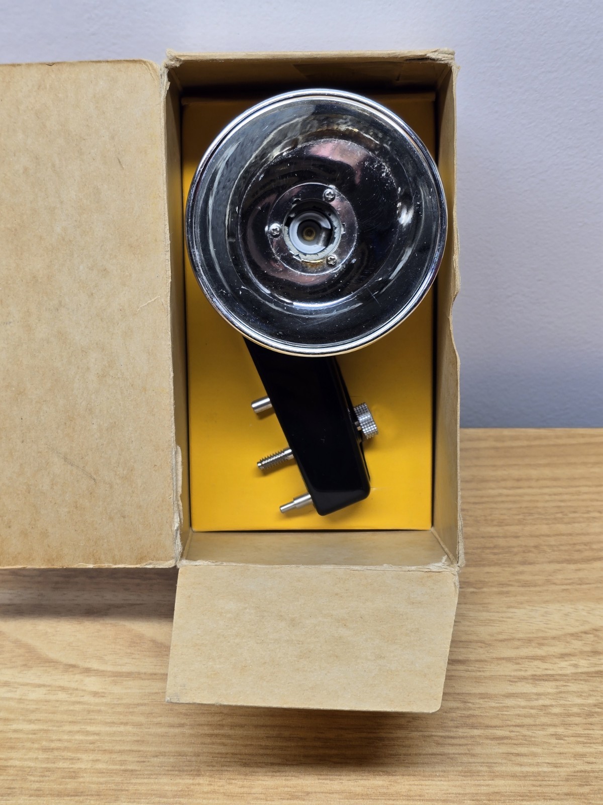 Kodalite Midget Flasholder with Lumaclad Reflector No 740 Flash In Box – No Bulb