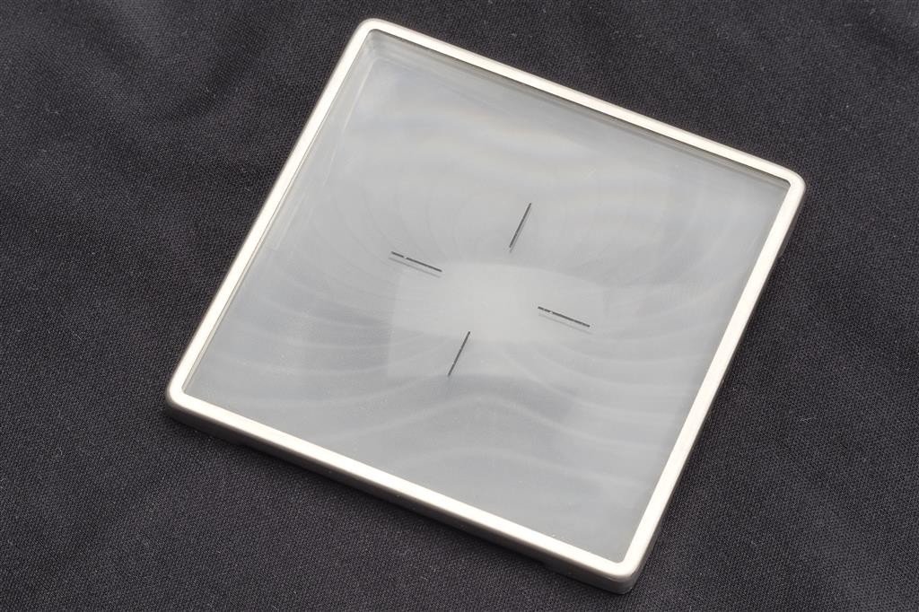 Hasselblad Focusing Screen 42200 Plain Glass Screen With Case