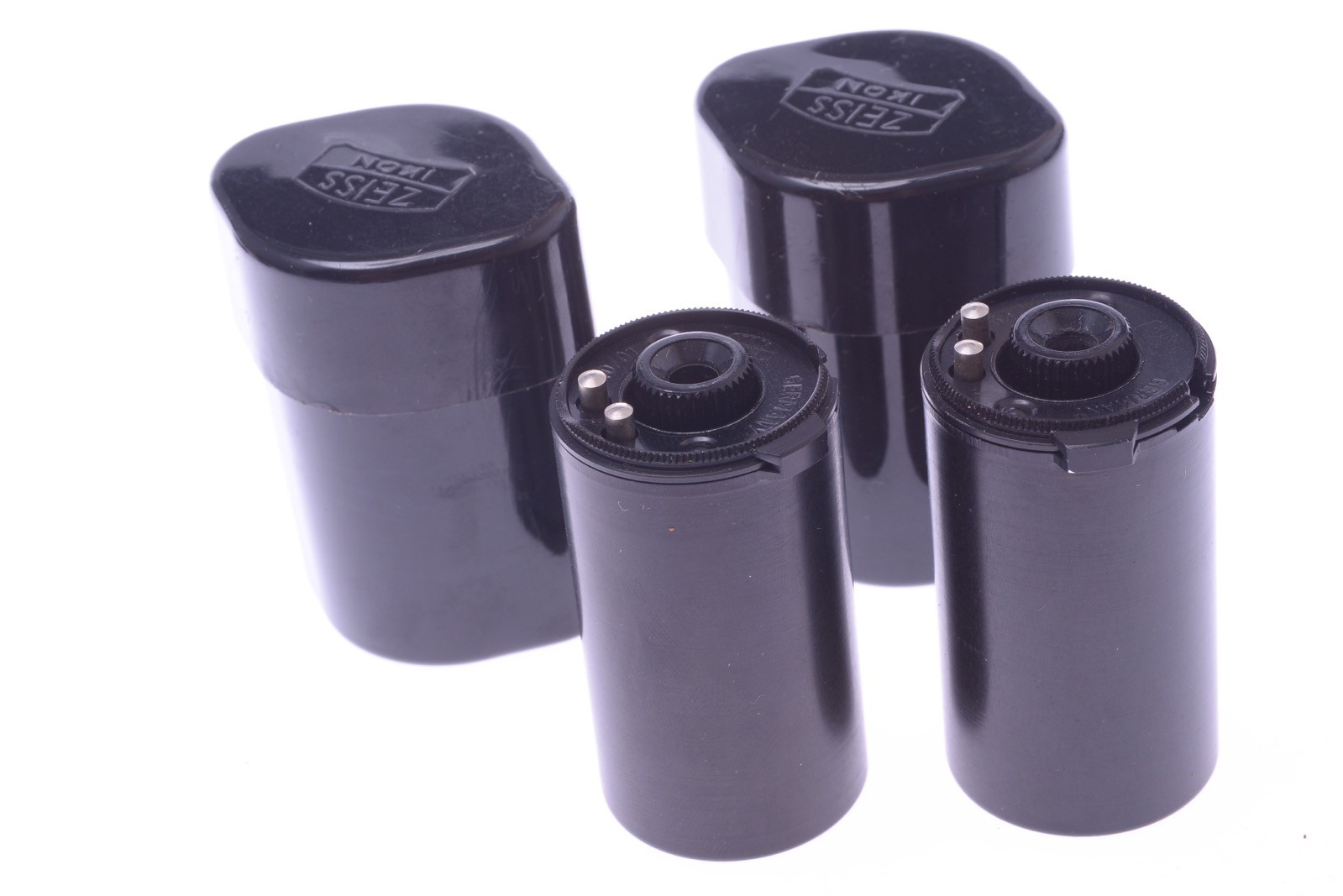 ✅ 2 ZEISS CONTAX 35MM BULK FILM MAGAZINE CANISTERS 540/1 *MINT* RF CAMERA